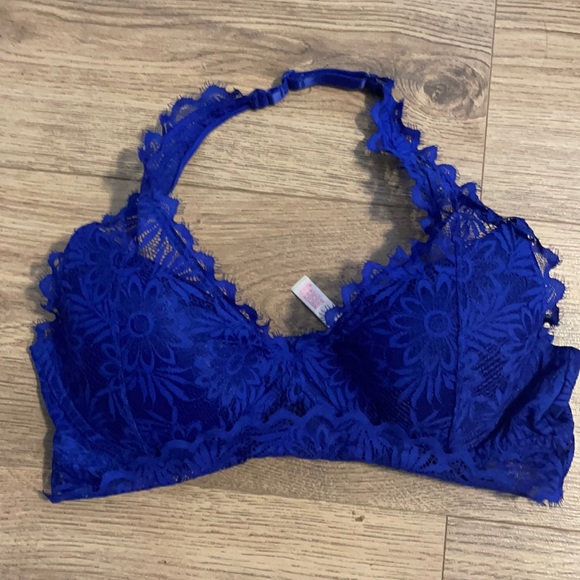 PINK Victoria's Secret Other - Pink lace bralette lightly lined